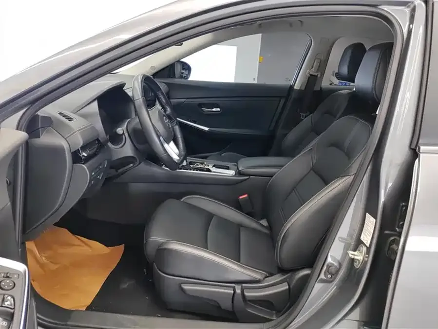 Nissan Sylphy Sylphy 2022 1.6L XL CVT Enjoy Edition 2023 — миниатюра 3