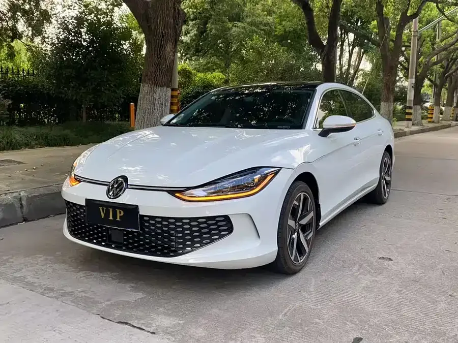 Volkswagen Lamando Lingdu 2025 Lingdu L 280TSI DSG Hot Edition 2025 — миниатюра 3