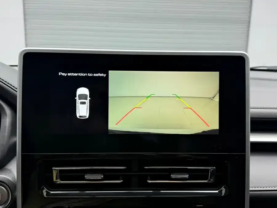 Haval M6 Haval M6 2023 PLUS 1.5T DCT Luxury Smart Connected Edition 2023 — миниатюра 5