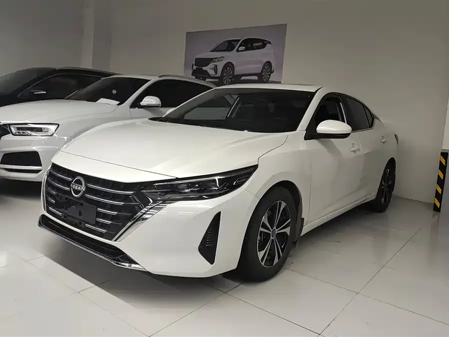 Nissan Sylphy Sylphy 2023 1.6L CVT Enjoy Edition 2025 — фото 1, купить с доставкой в Москву