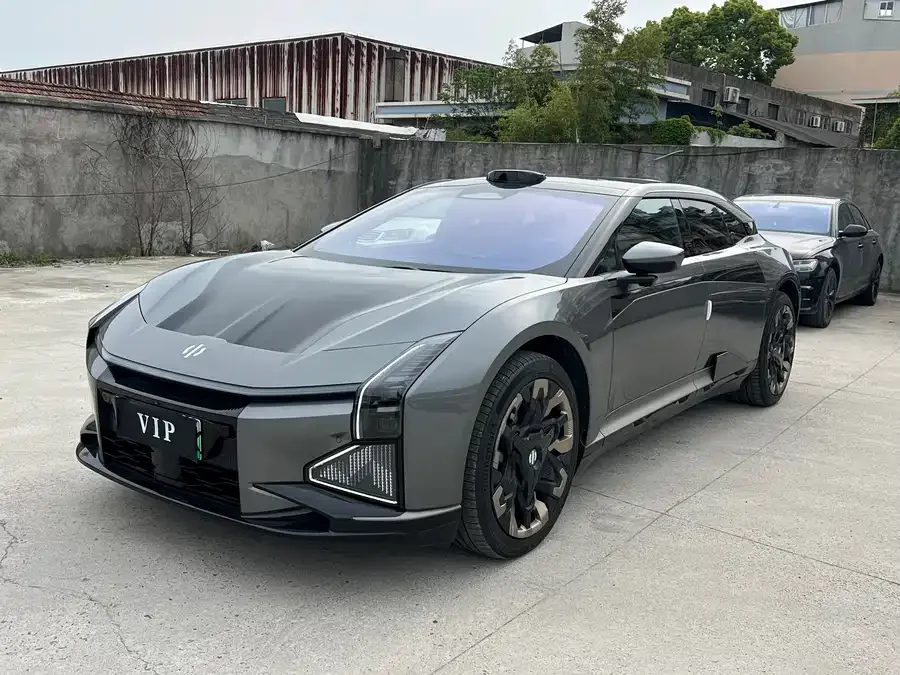 HiPhi Z HiPhi Z 2023 five-seater version 2023 — фото 1, купить с доставкой в Москву