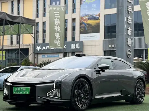 HiPhi Z 2023 купить в Москве