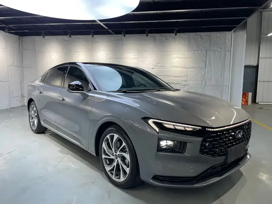 Ford Mondeo 2022 Mondeo EcoBoost 245 Extreme Edition 2022 — миниатюра 3