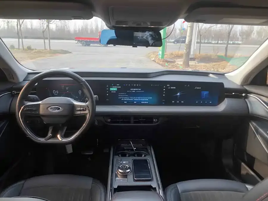 Ford Mondeo 2022 Mondeo EcoBoost 245 Luxury 2023 — миниатюра 4