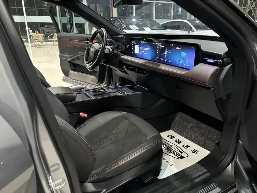 Ford Mondeo Mondeo 2022 EcoBoost 245 Extreme Edition 2022 — миниатюра 5