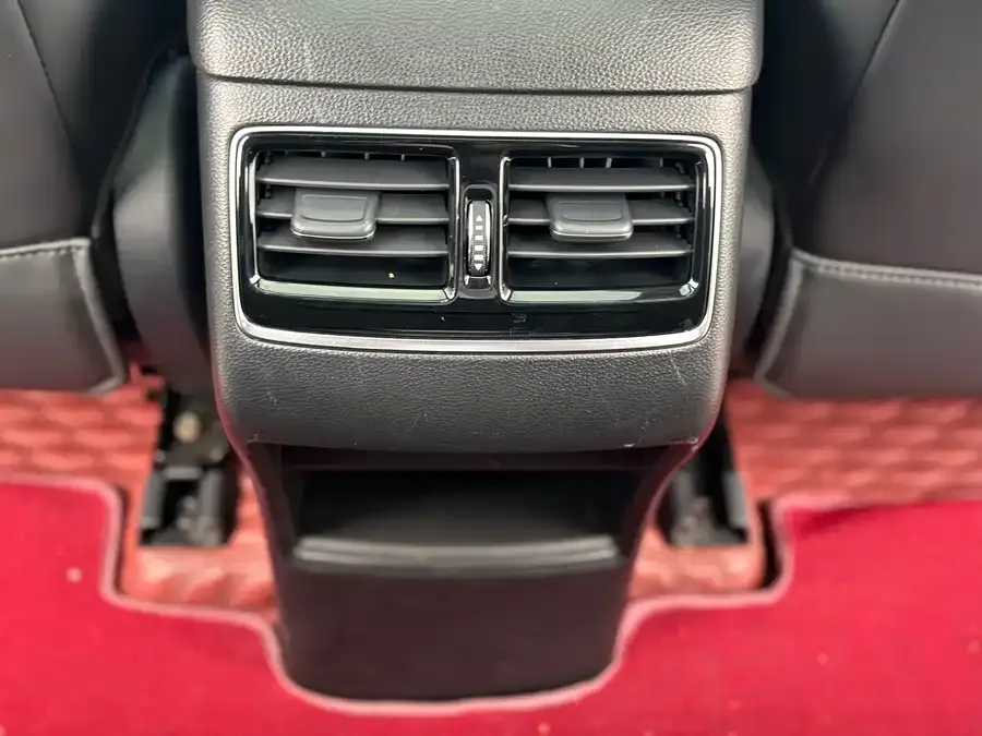 GAC Trumpchi GS4 PLUS Trumpchi GS4 PLUS 2023 390T Automatic Galaxy Edition 2023 — миниатюра 4
