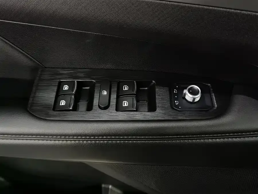 Haval H5 Haval H5 2023 2.0T automatic two-wheel drive leading gasoline 2023 — миниатюра 3
