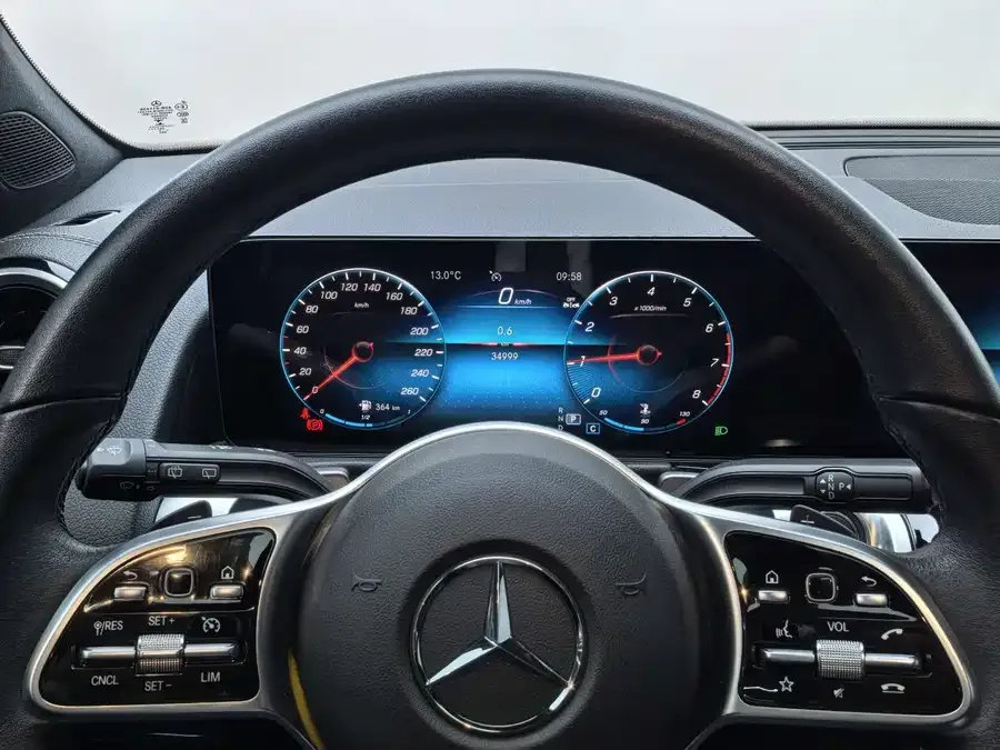 Mercedes-Benz GLB-Class Mercedes-Benz GLB 2023 GLB 200 Dynamic 2022 — миниатюра 5