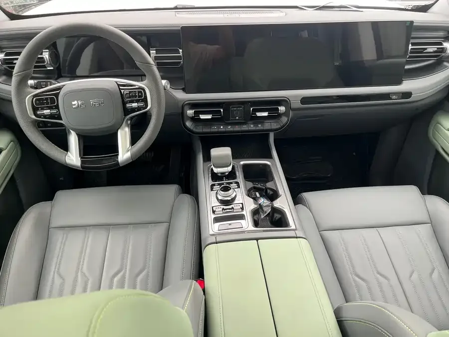 BAIC BJ40 Beijing BJ40 2026 2.0D IMAX Diesel Edition 2025 — миниатюра 5