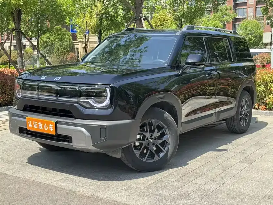 BAIC BJ30 Beijing Off-road BJ30 2024 1.5T Light Wild Air Edition 2024 — фото 1, купить с доставкой в Москву