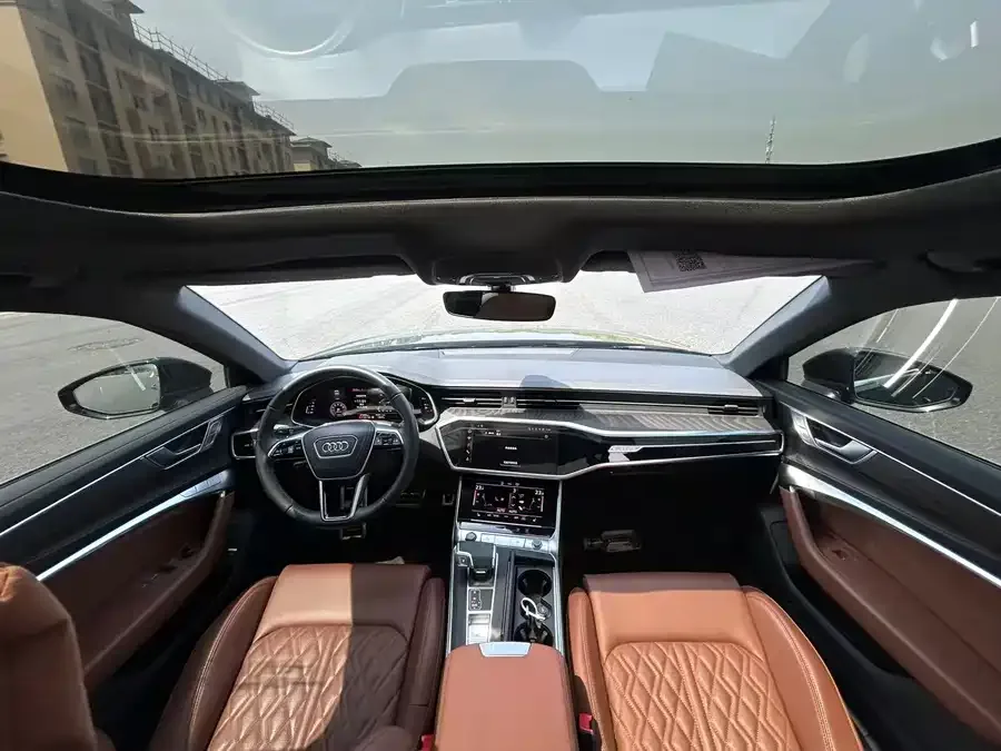 Audi A6L 2025 facelift 45 TFSI quattro Selected Dynamic Edition 2025 — миниатюра 2