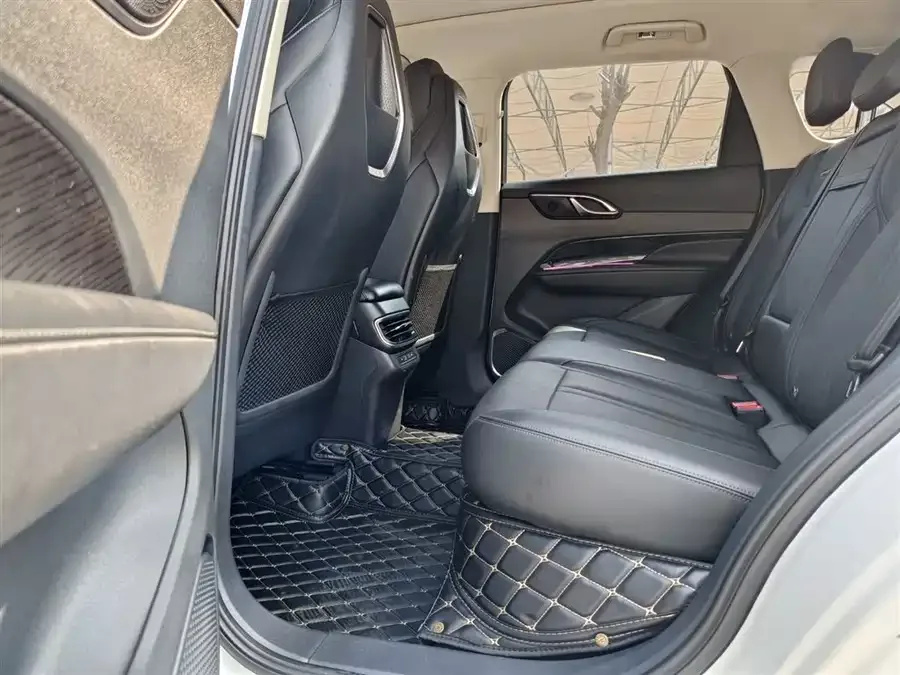 Hongqi HS3 Hongqi HS3 2023 1.5T 2WD Shanwei Edition HEV 2023 — миниатюра 4