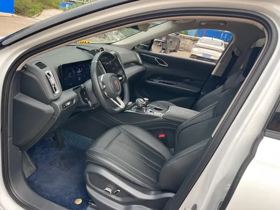 Hongqi HS3 Hongqi HS3 2023 2.0T 2WD available 2023 — миниатюра 3