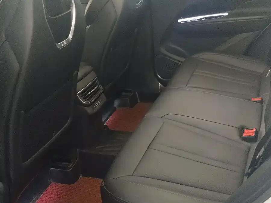 Hongqi HS3 Hongqi HS3 2023 1.5T 2WD Shanwei Edition 2023 — миниатюра 2
