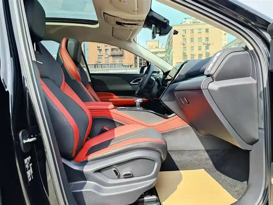 Hongqi HS3 Hongqi HS3 2024 1.5T Shanwei Edition 2025 — миниатюра 4
