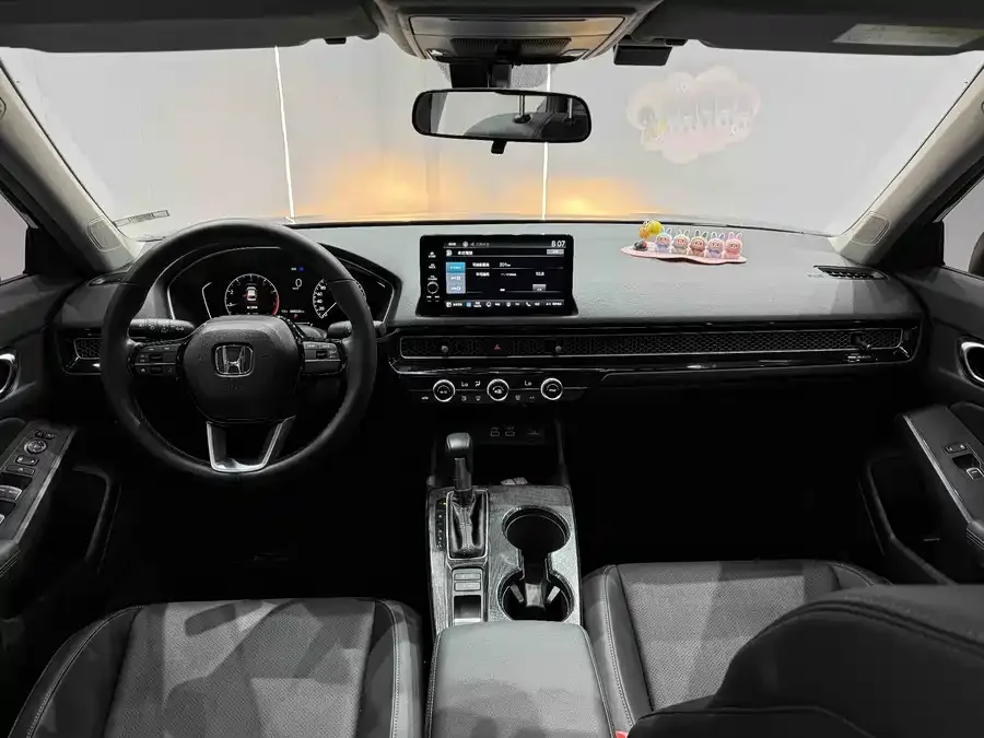 Honda Civic 2022 Civic 180TURBO CVT Shangqing Edition 2022 — миниатюра 4