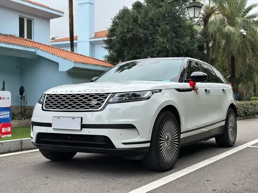 Land Rover Range Rover Velar Range Rover Velar 2022 250PS 2022 — фото 1, купить с доставкой в Москву