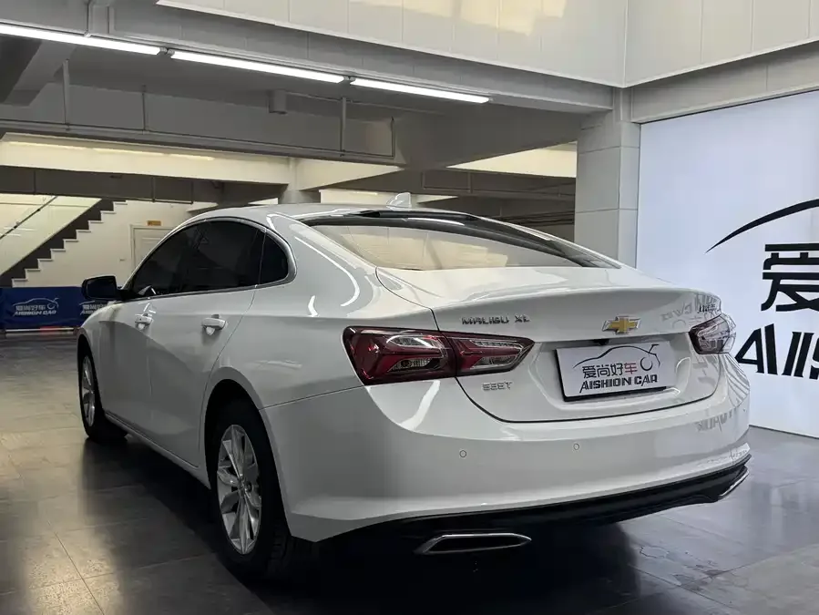 Chevrolet Malibu XL Malibu XL 2021 535T automatic Ruilian version 2022 — миниатюра 2