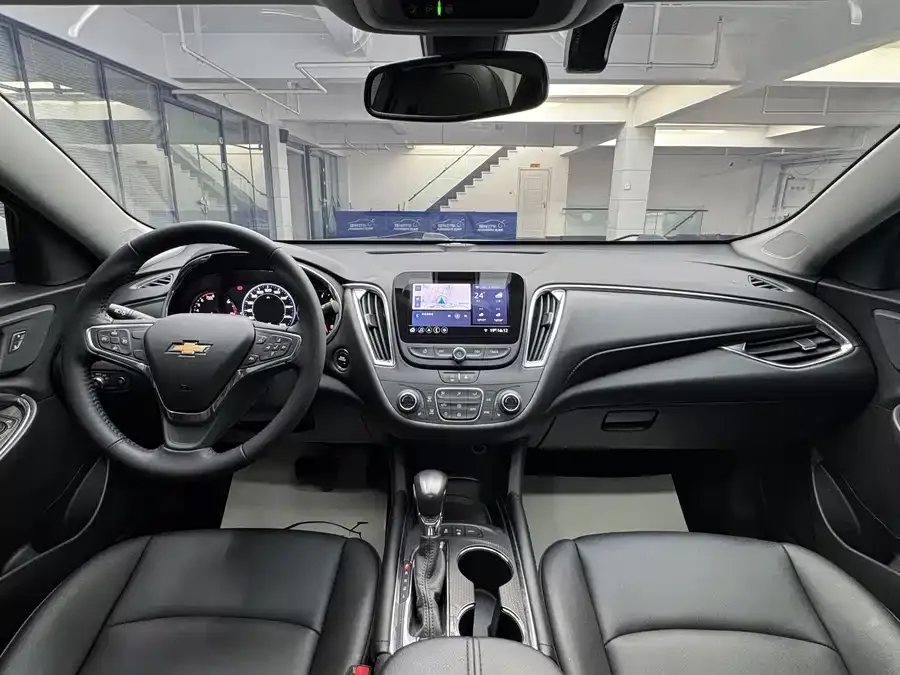 Chevrolet Malibu XL Malibu XL 2021 535T automatic Ruilian version 2022 — миниатюра 3
