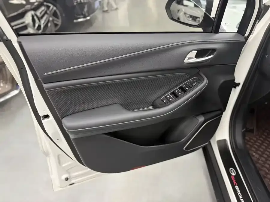 GAC Trumpchi GS4 Trumpchi GS4 2023 270T Automatic Intelligent Driving Pilot Edition 2024 — миниатюра 4