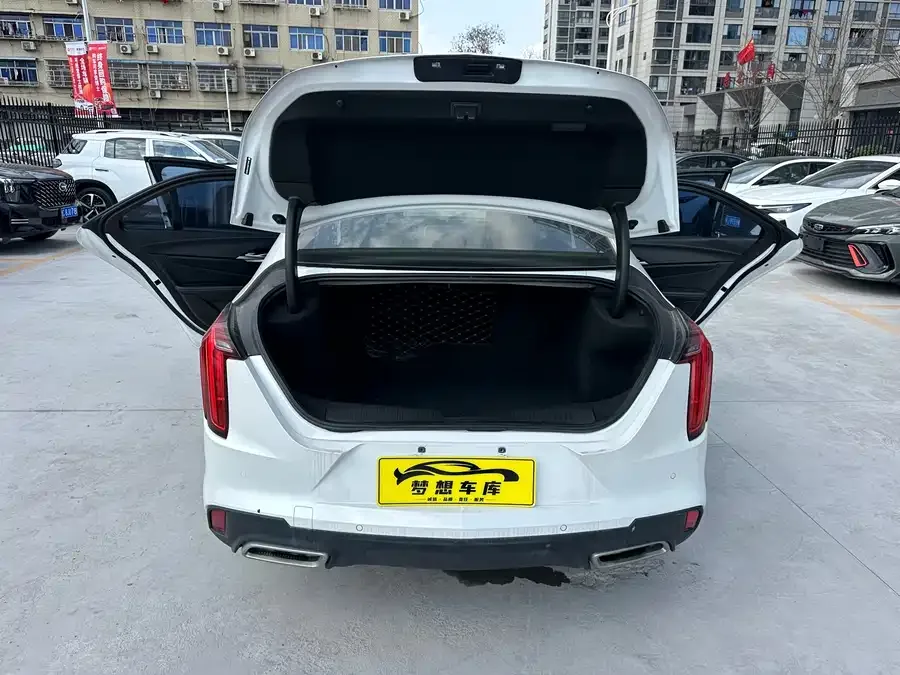 Cadillac CT4 2022 28T Premium Model 2023 — миниатюра 5