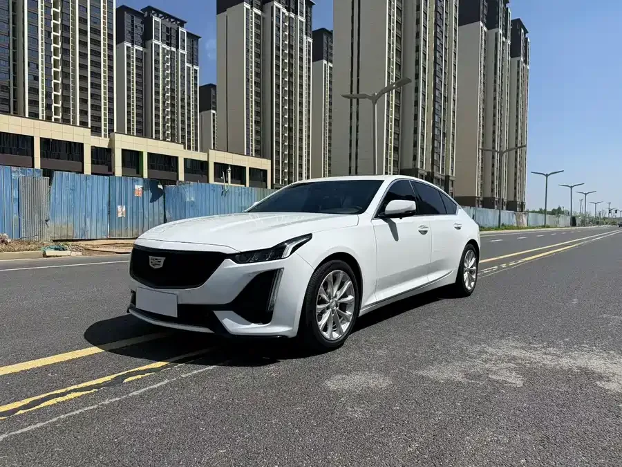 Cadillac CT5 2022 28T Luxury Edition (Standard Edition) 2022 — миниатюра 3