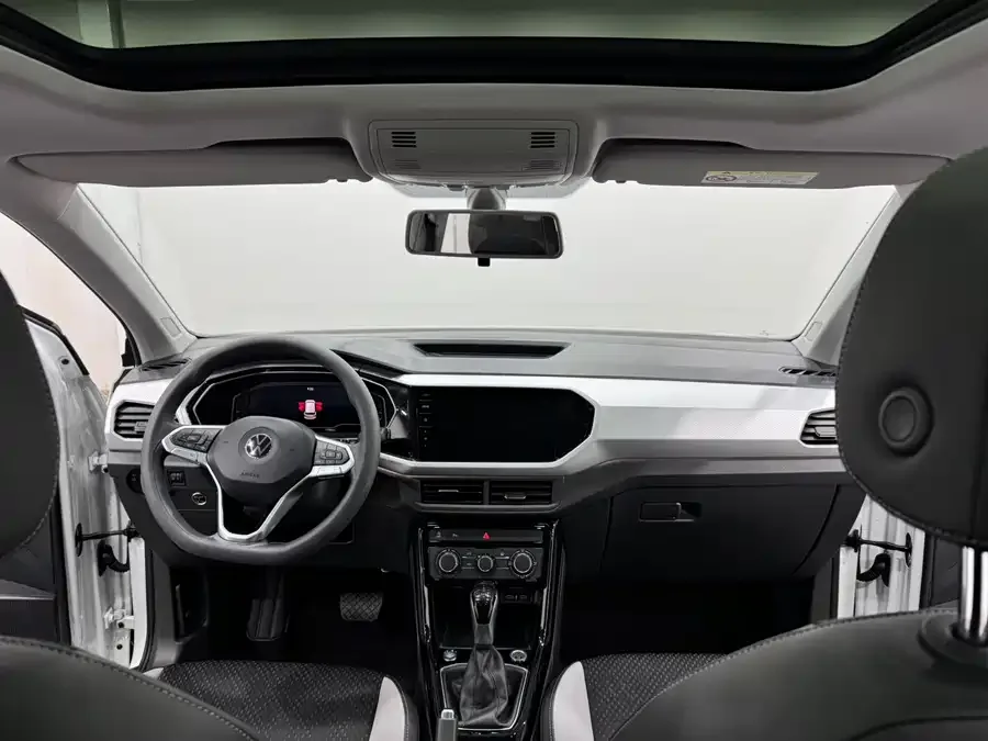 Volkswagen Tacqua Tanying 2021 1.5L Automatic Joy-Link Edition 2022 — миниатюра 2