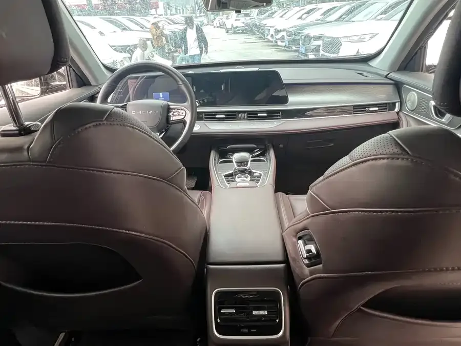 Chery Tiggo 8 PRO Tiggo 8 PRO 2024 Champion Edition 390T 2WD Proud Edition 7 seats 2024 — миниатюра 3