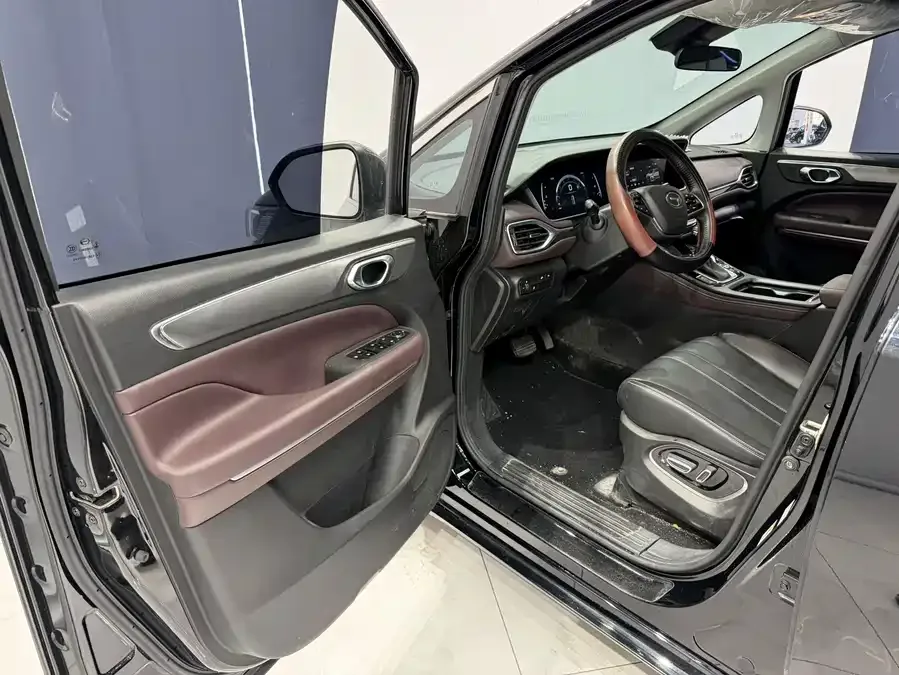 GAC Trumpchi M6 Trumpchi M6 2021 PRO 270T DCT Premium Edition 2022 — миниатюра 4