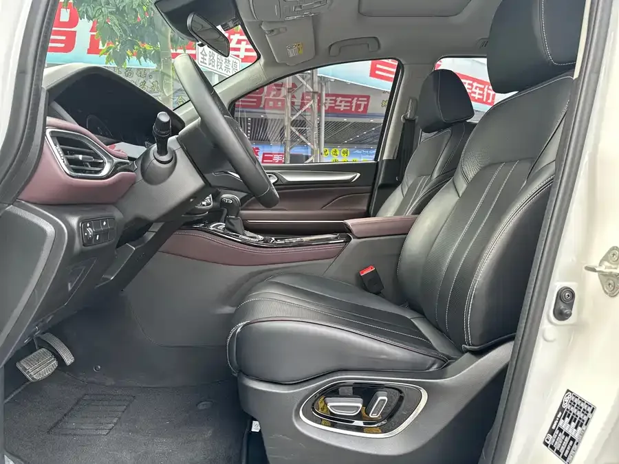 GAC Trumpchi M6 Trumpchi M6 2023 PRO 270T DCT Luxury Edition 2024 — миниатюра 2