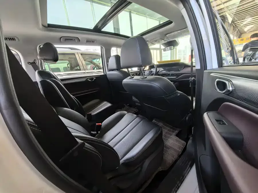 GAC Trumpchi M6 Trumpchi M6 2023 PRO 270T DCT Premium Edition 2024 — миниатюра 5