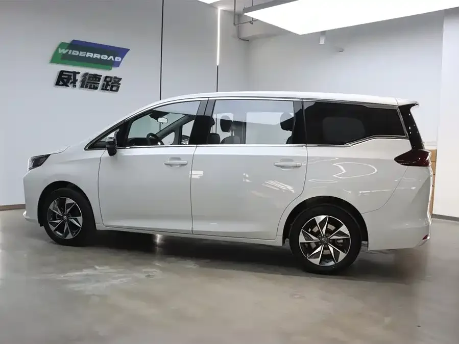GAC Trumpchi M6 Trumpchi M6 2023 PRO 270T DCT Luxury Edition 2025 — миниатюра 4