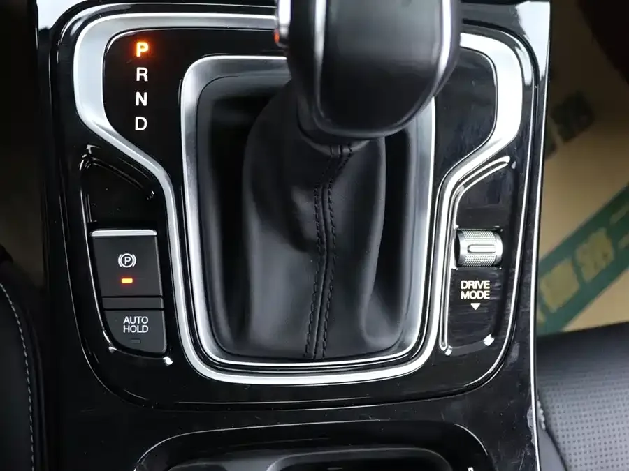 GAC Trumpchi M6 Trumpchi M6 2023 PRO 270T DCT Luxury Edition 2025 — миниатюра 5