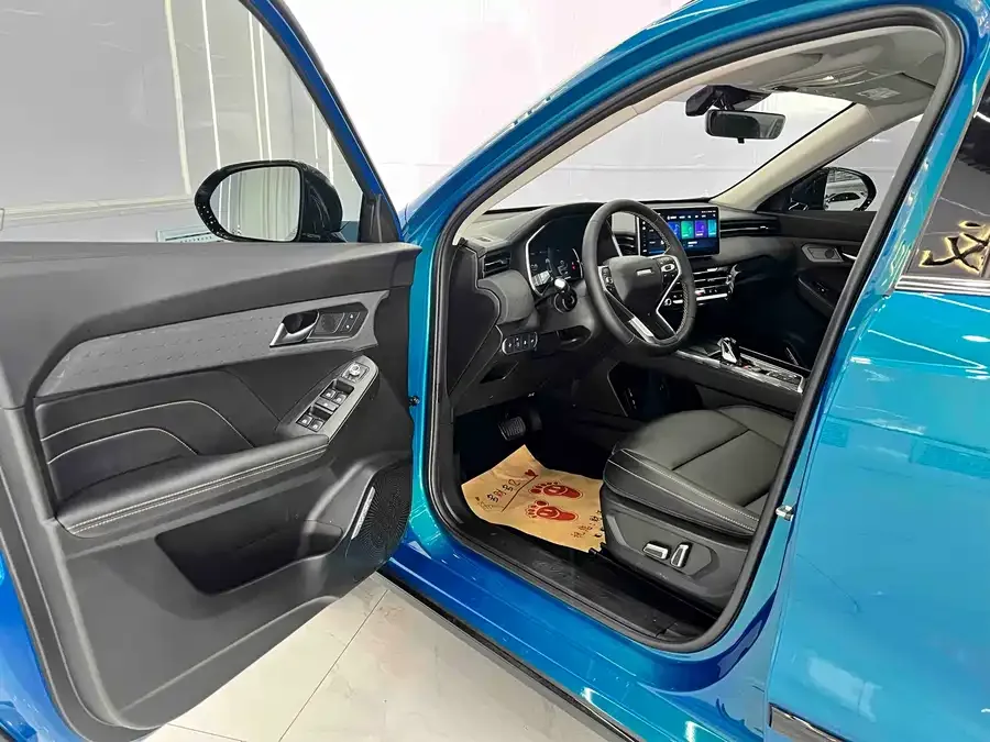 Haval Chitu (Red Rabbit) Haval Chitu 2022 Jinxiang Edition 1.5T Bronze Rabbit 2022 — миниатюра 4