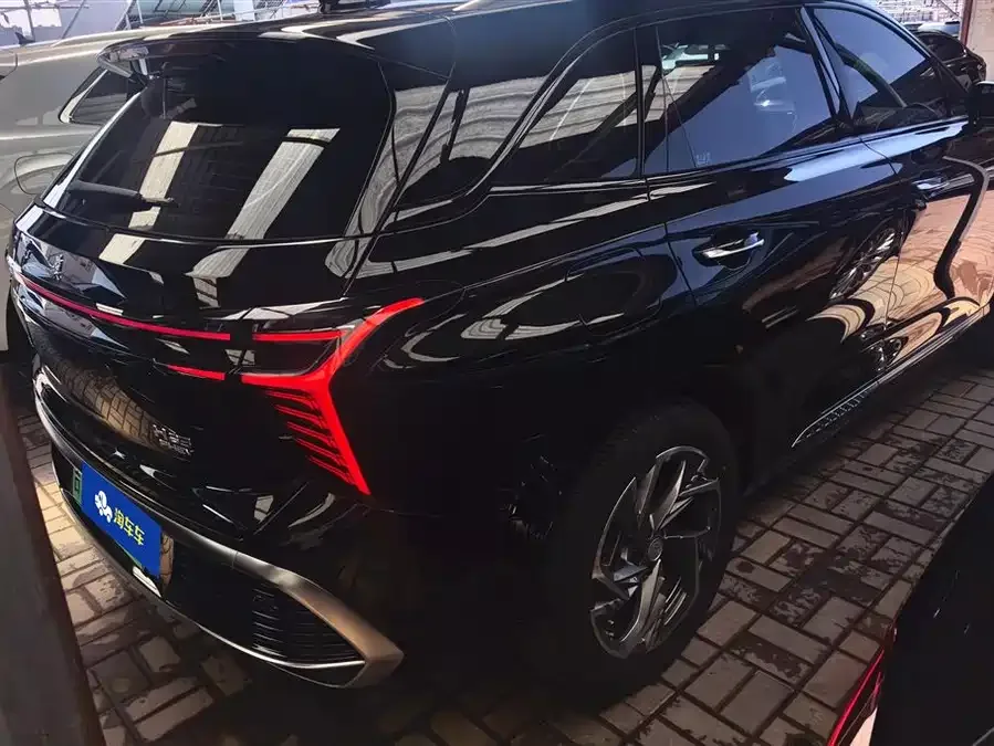 Hongqi HS3 PHEV Hongqi HS3 PHEV 2024 115km Jinwei Edition 2024 — миниатюра 3