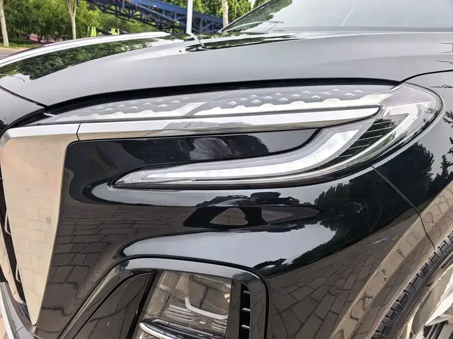 Hongqi HS3 PHEV Hongqi HS3 PHEV 2024 115km Jinwei Edition 2024 — миниатюра 2