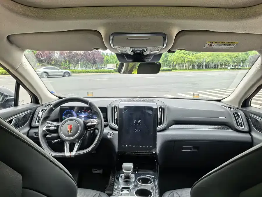 Hongqi HS3 PHEV Hongqi HS3 PHEV 2024 115km Jinwei Edition 2024 — миниатюра 4