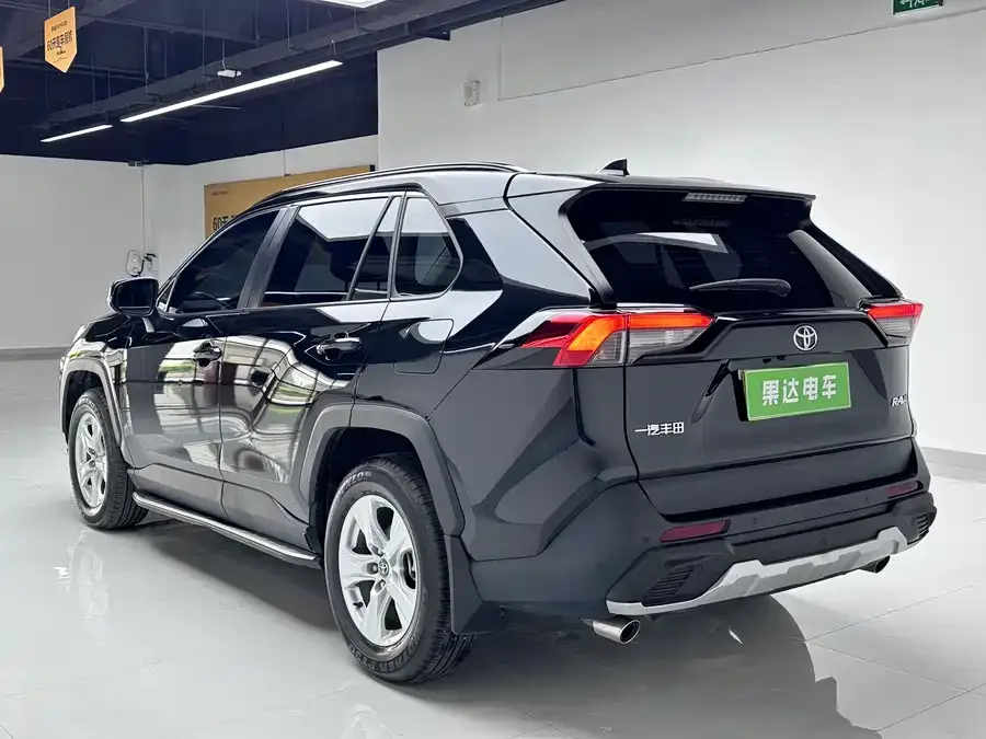 Toyota RAV4 RAV4 Rongfang 2024 2.0L CVT 2WD Urban Edition 2025 — миниатюра 2