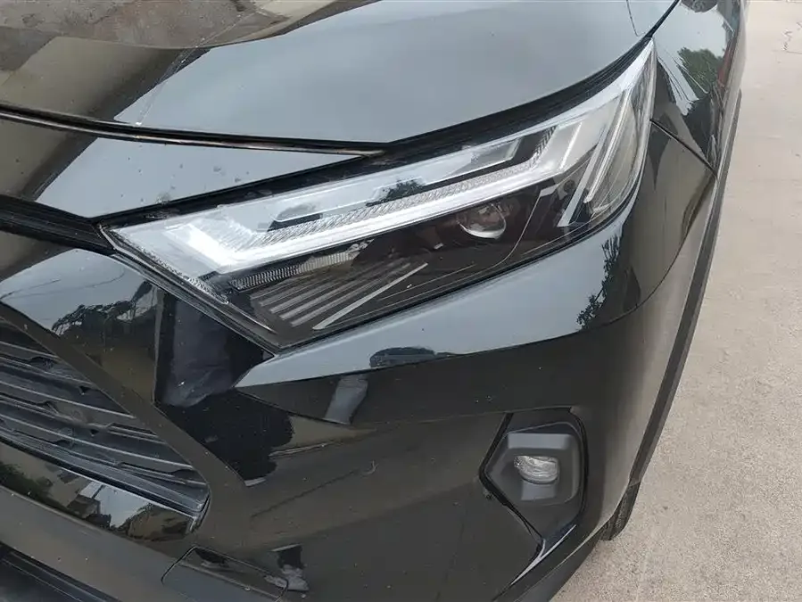 Toyota RAV4 RAV4 Rongfang 2023 2.0L CVT 2WD Fashion PLUS Edition 2024 — миниатюра 2
