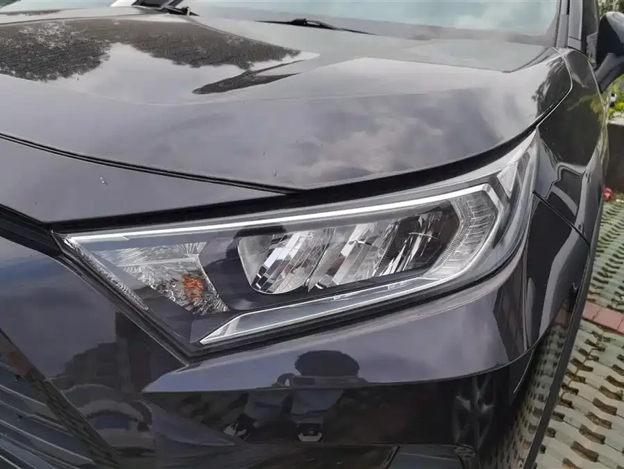 Toyota RAV4 RAV4 Rongfang 2022 2.0L CVT 2WD Urban Edition 2022 — миниатюра 2
