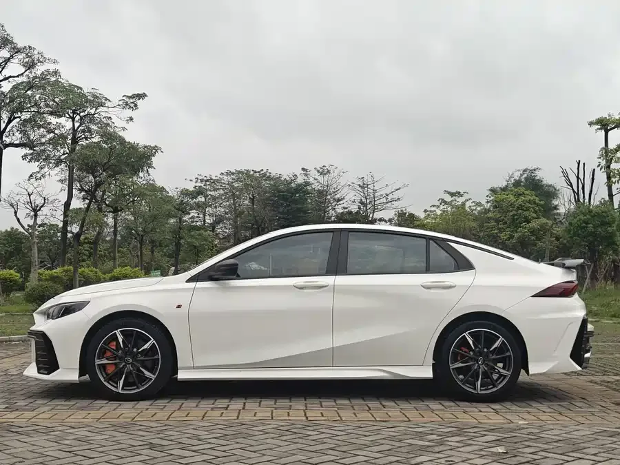GAC Trumpchi Shadow Leopard Shadow Leopard 2023 400T Automatic R PRO 2023 — миниатюра 2