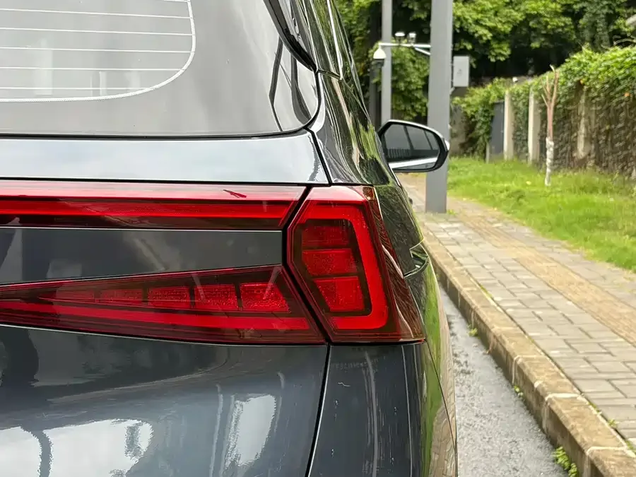Hyundai Custo Kustu 2021 270TGDi Premium Edition LUX 2022 — миниатюра 5