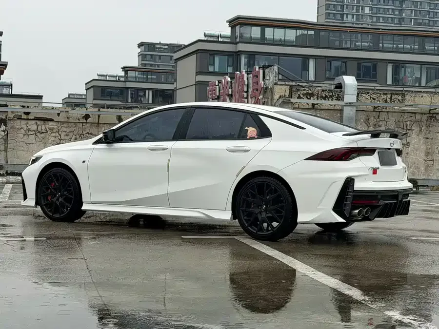 GAC Trumpchi Shadow Leopard Shadow Leopard 2024 400T Automatic Shadow Leopard R MAX Edition 2024 — миниатюра 3