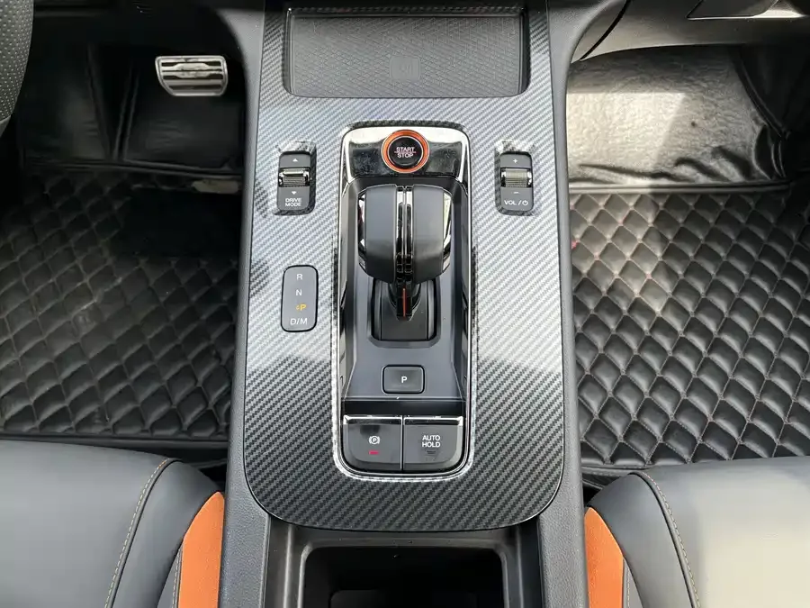 GAC Trumpchi Shadow Leopard Shadow Leopard 2022 270T DCT J16 R-style Track Edition 2023 — миниатюра 5