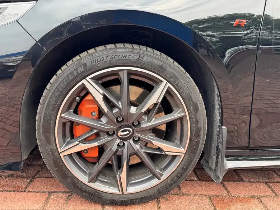 GAC Trumpchi Shadow Leopard Shadow Leopard 2024 400T Automatic Shadow Leopard R PRO Edition 2024 — миниатюра 2