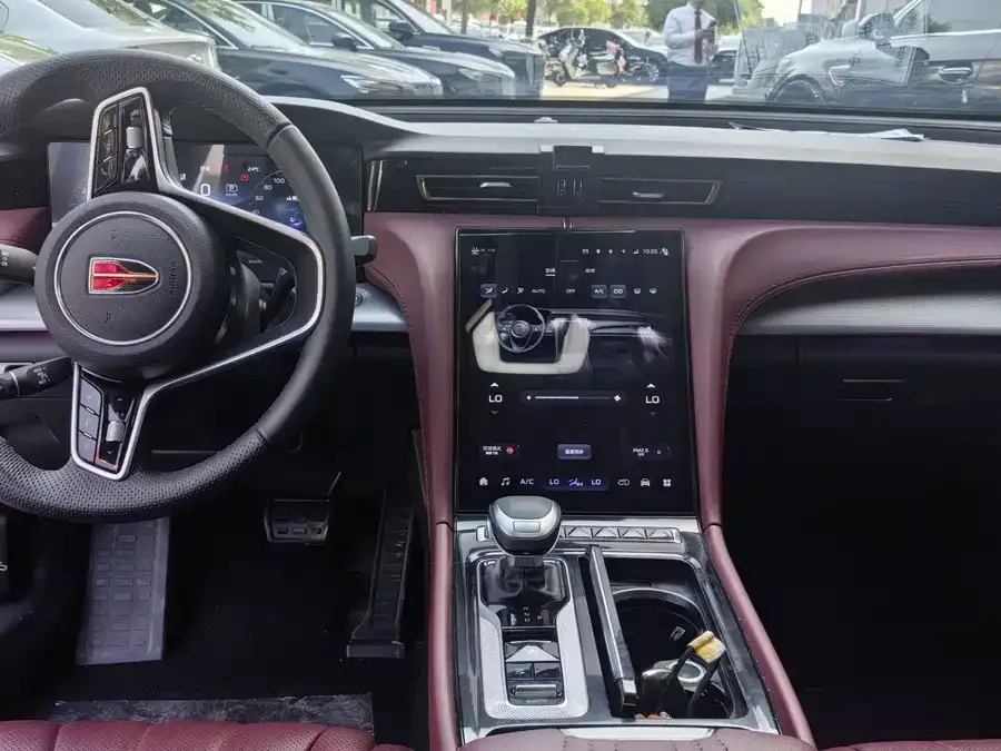 Hongqi H5 Hongqi H5 2024 2.0T Automatic Intelligent Connection Flagship Chang Edition 2024 — миниатюра 3