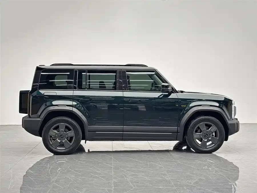 iCAR 03 iCAR 03 2024 501km 2WD long range version 2024 — миниатюра 3