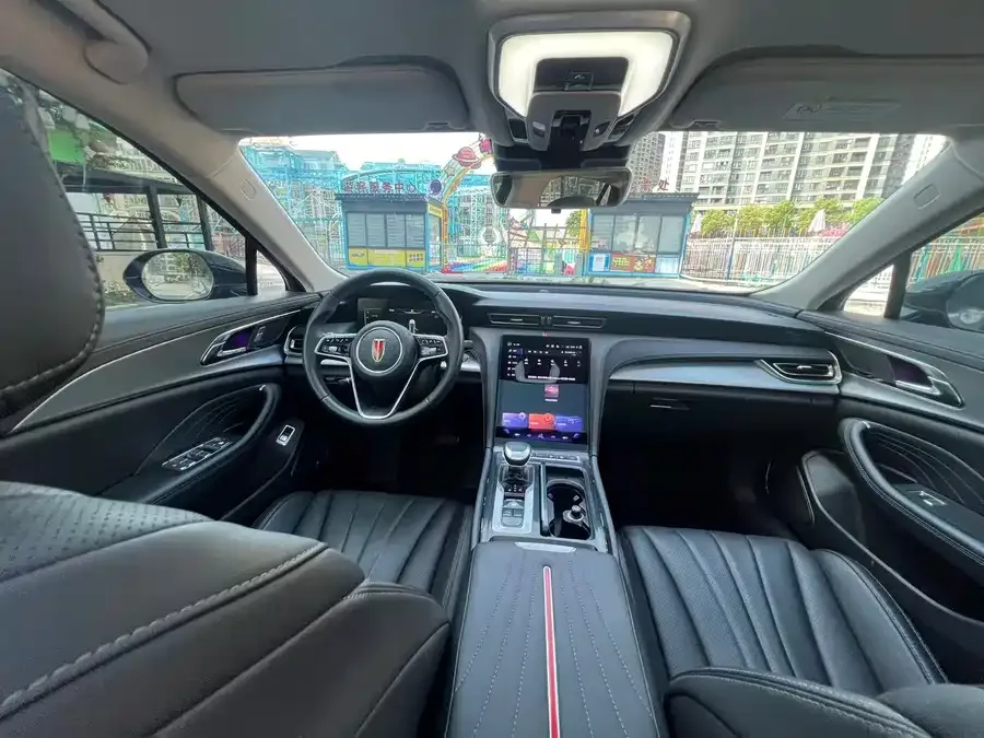 Hongqi H5 Hongqi H5 2023 1.5T DCT Zhilian Qiyun Edition 2023 — миниатюра 2