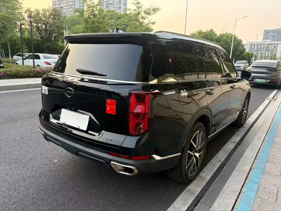 GAC Trumpchi GS8 Trumpchi GS8 2022 Pilot Series 2.0TGDI 2WD Luxury Smart Edition (7 Seaters) 2022 — миниатюра 4