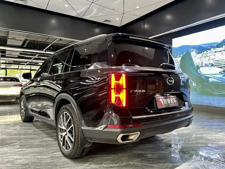 GAC Trumpchi GS8 Trumpchi GS8 2022 Pilot Series 2.0TGDI 2WD Luxury Smart Edition (7 Seaters) 2022 — миниатюра 4